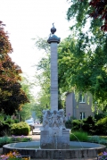 Storchenbrunnen am Adolf-Scheidt-Platz